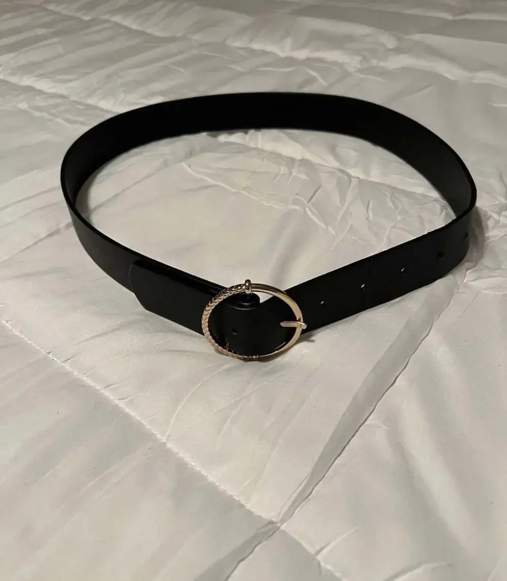 Anne Klein Black Leather Belt with Gold-Tone Textured Ring Buckle